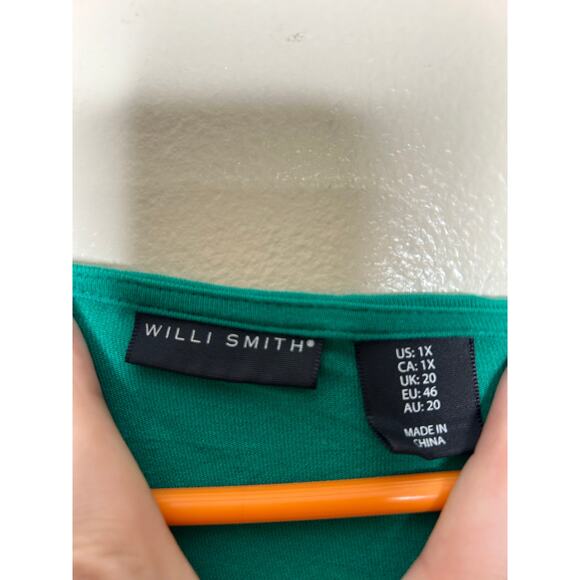 Women’s Size 1X Willi Smith Green Flowy Blouse Scoop Neck Plus Size - Picture 2 of 3